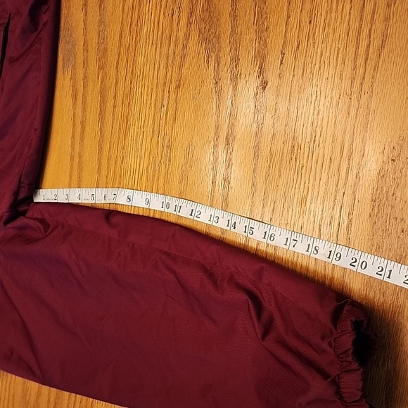 PGA Tour Red Jacket with Full-Zip and Fitted Cuffs - Picture 11 of 15